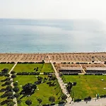 Villa Paradise Town Royal
