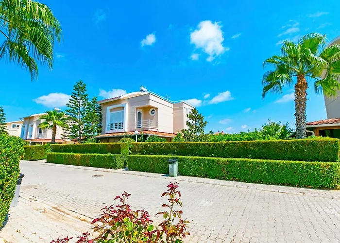 Paradise Town Royal Villa