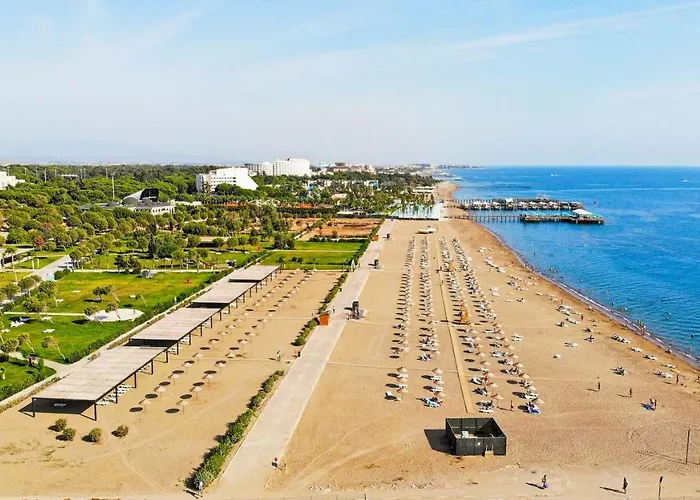 Paradise Town Royal Villa *