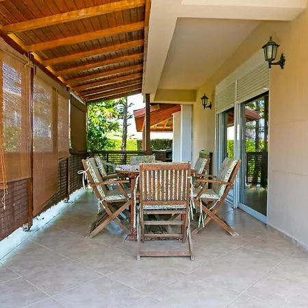 Villa Paradise Town Royal