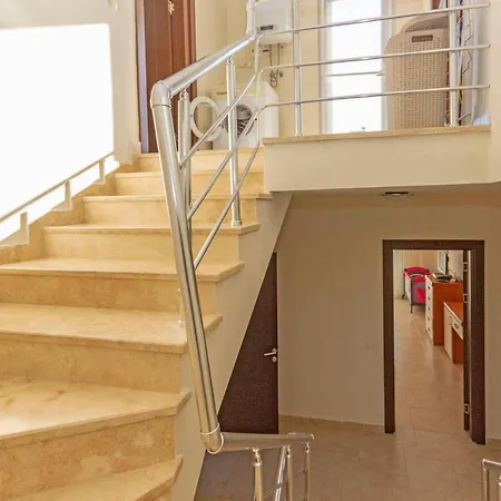 Villa Paradise Town Royal