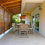 Villa Paradise Town Royal