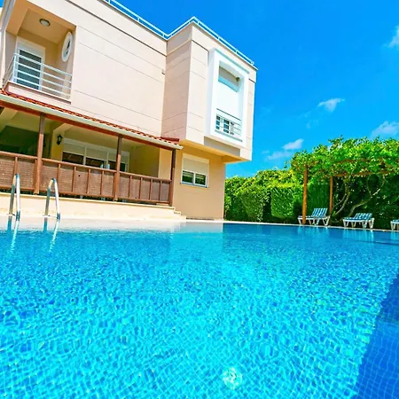 Paradise Town Royal Villa Belek