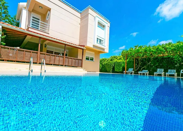 Paradise Town Royal Villa Belek