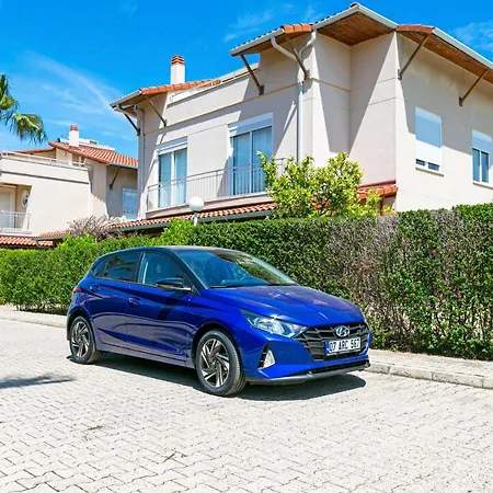 فيلة Paradise Town Royal بيليك