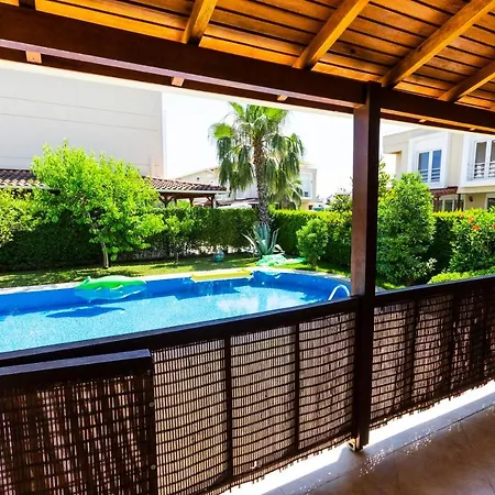 Villa Paradise Town Royal