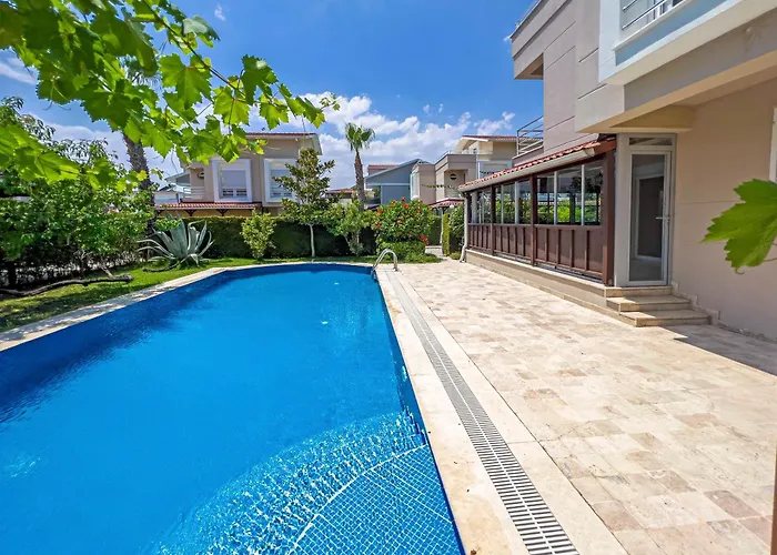 Paradise Town Royal * بيليك