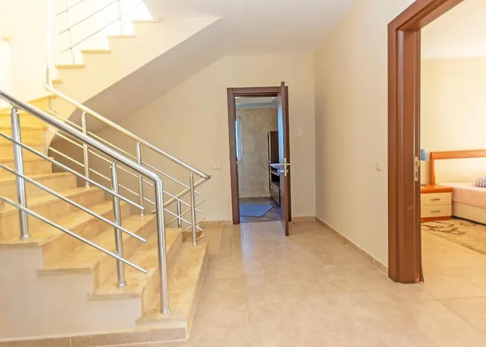 Paradise Town Royal Villa