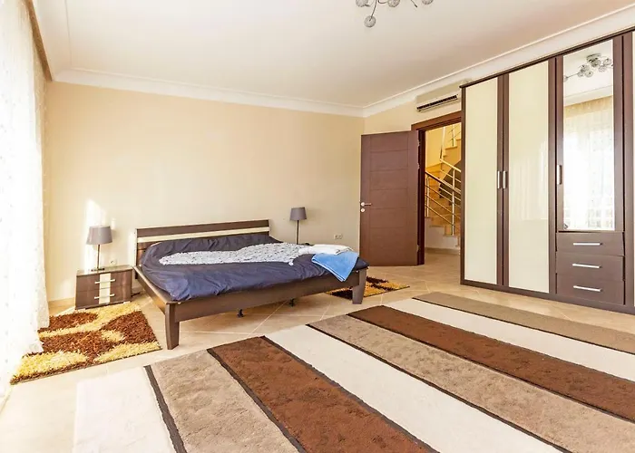 Villa Paradise Town Royal